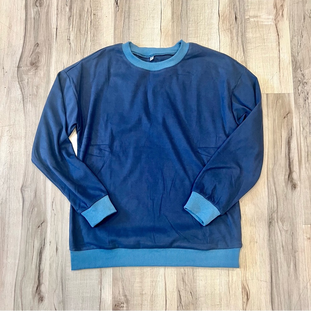 New! Navy and Light Blue Crewneck Fleece Cozy Sweater size small